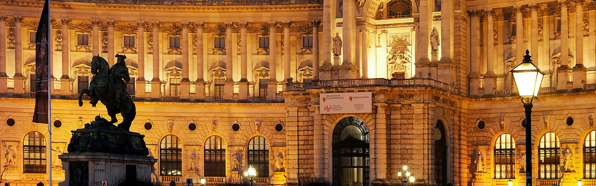 Buchen Sie Ihren Flughafentransfer in Wien mit Bookmydrive für zuverlässigen, komfortablen und pünktlichen Service, der stressfreies Reisen garantiert.